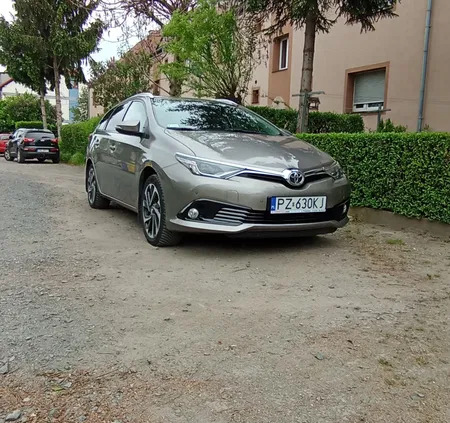 toyota auris dolnośląskie Toyota Auris cena 52400 przebieg: 142000, rok produkcji 2015 z Bolesławiec